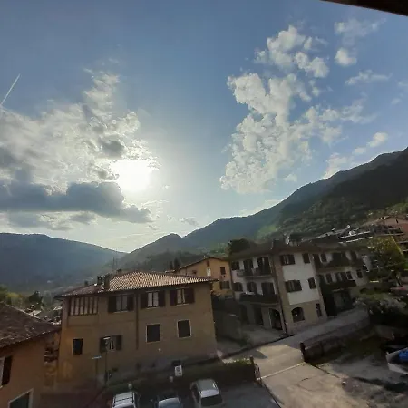 Casa Giulia Sul Garda 아파트 티날레